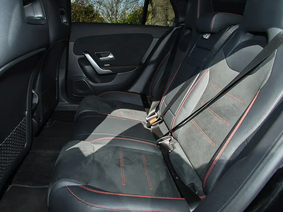2024-mercedes-benz-cla-13-cla-180-amg-line-executive-shooting-brake-5d-big-5