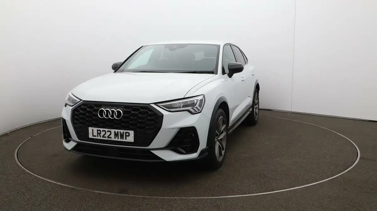 2022-audi-q3-15-35-tfsi-black-edition-cod-sportback-s-tronic-big-30