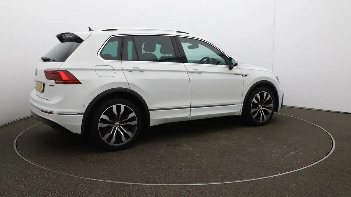 2019-volkswagen-tiguan-20tdi-r-line-tech-150ps-4motion-big-46