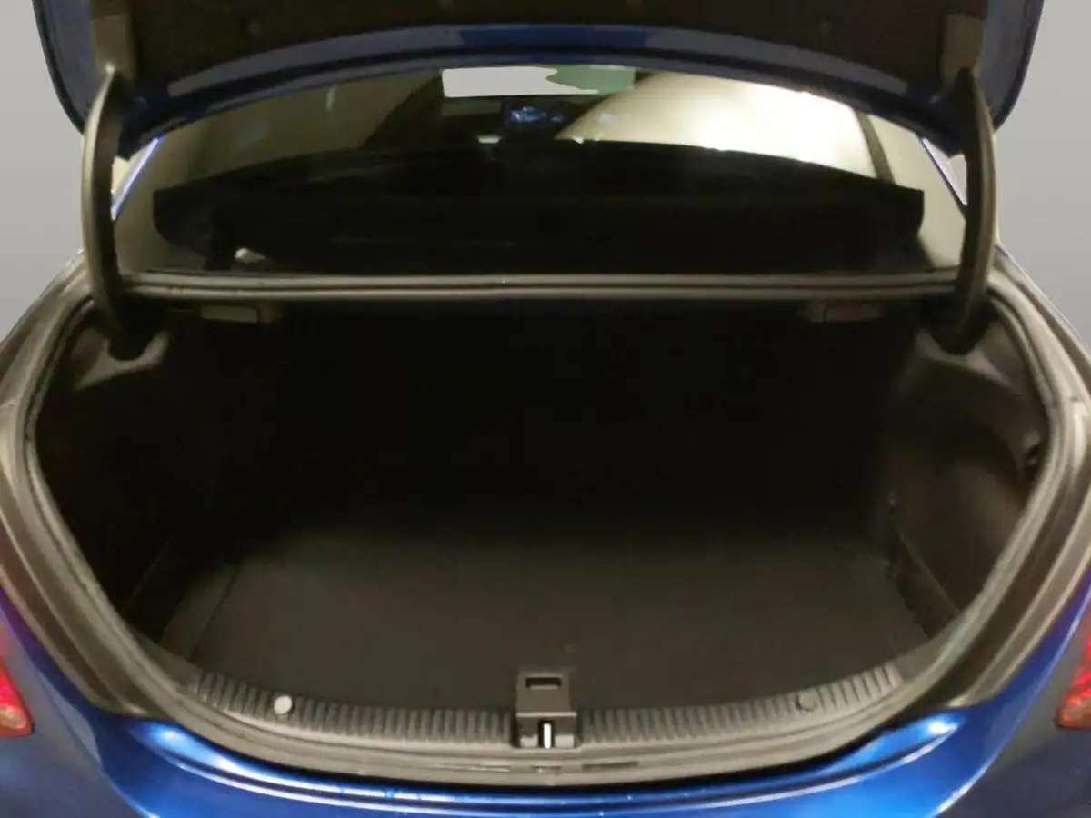 2019-mercedes-benz-c-class-15-c200-amg-line-premiumss-saloon-4d-big-33