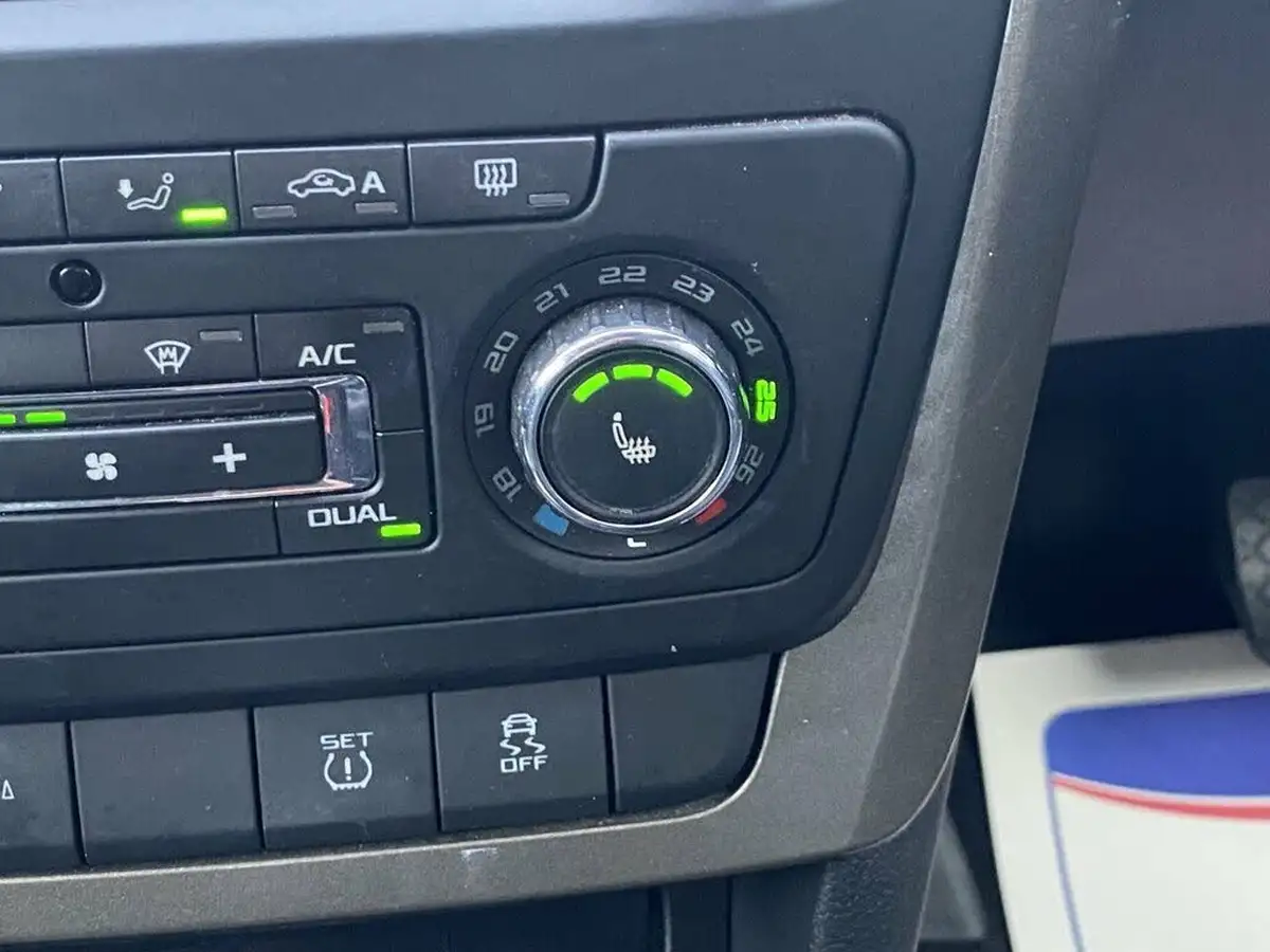 2017-skoda-yeti-outdoor-12-tsi-se-l-drive-dsg-big-34
