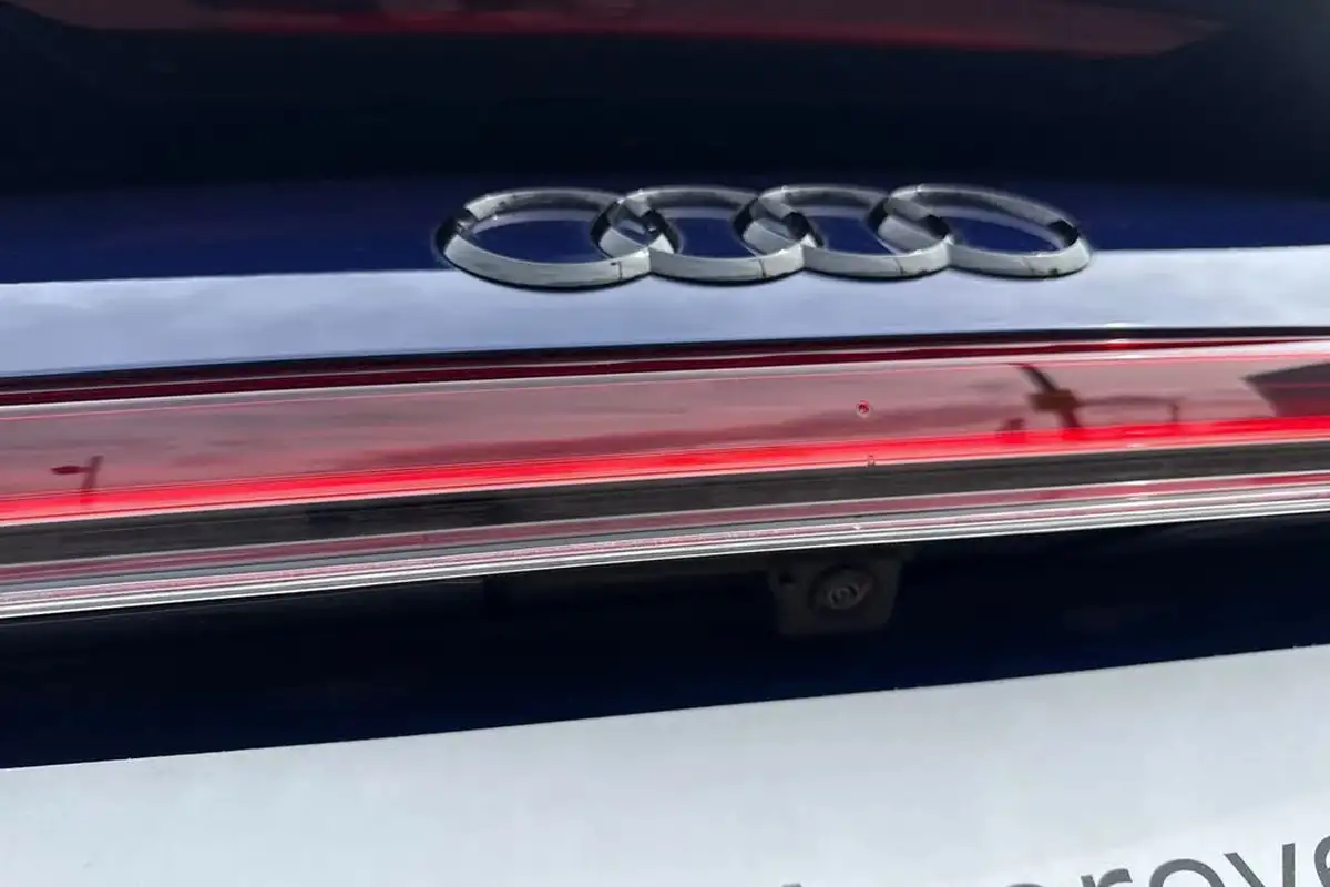 2024-audi-q4-e-tron-45e-black-edition-station-wagon-auto-big-40