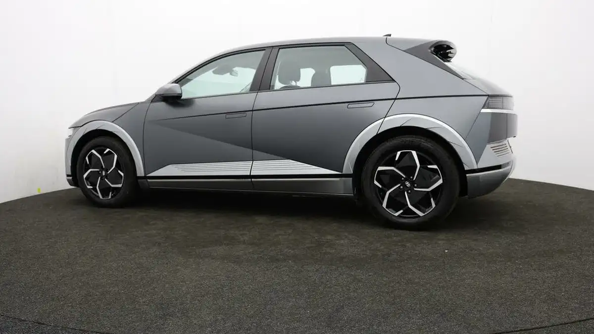 2022-hyundai-ioniq-5-e-premium-217ps-73kwh-rwd-big-64