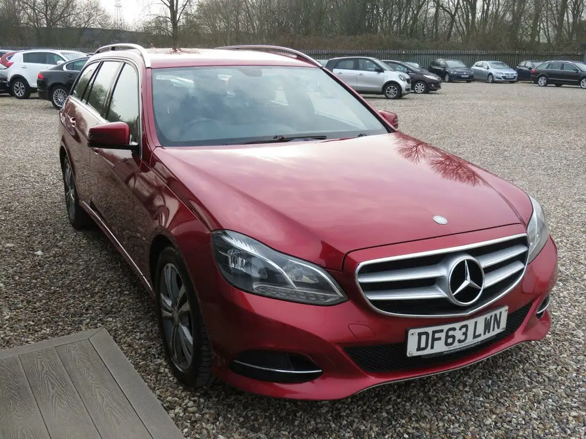 2014-mercedes-benz-e-class-21td-e220-cdi-se-175bhp-cdi-estate-5d-big-32