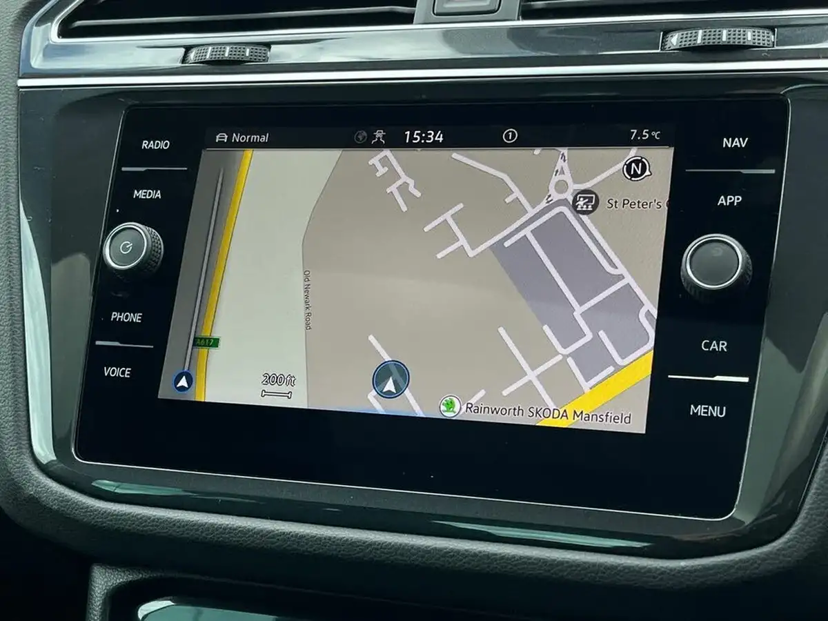 2022-volkswagen-tiguan-20tdi-elegance-150ps-big-10