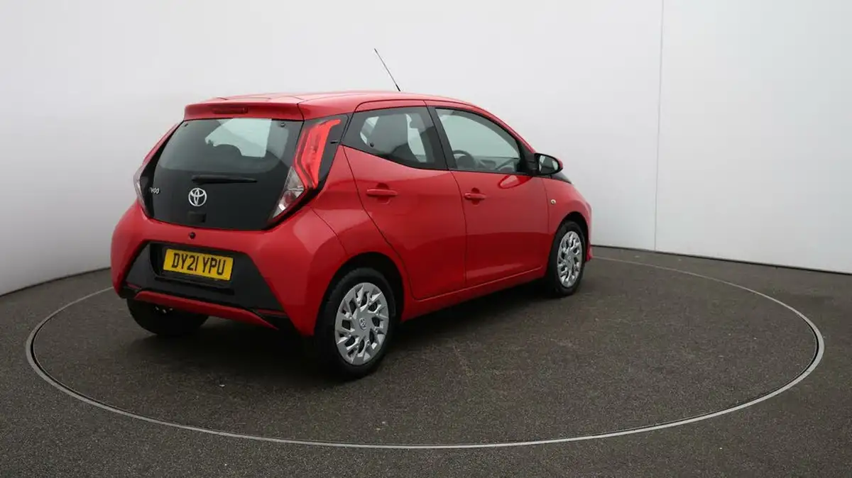 2021-toyota-aygo-10-vvt-i-x-play-tss-x-shift-big-46