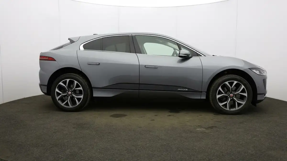 2020-jaguar-i-pace-ev400-hse-big-46