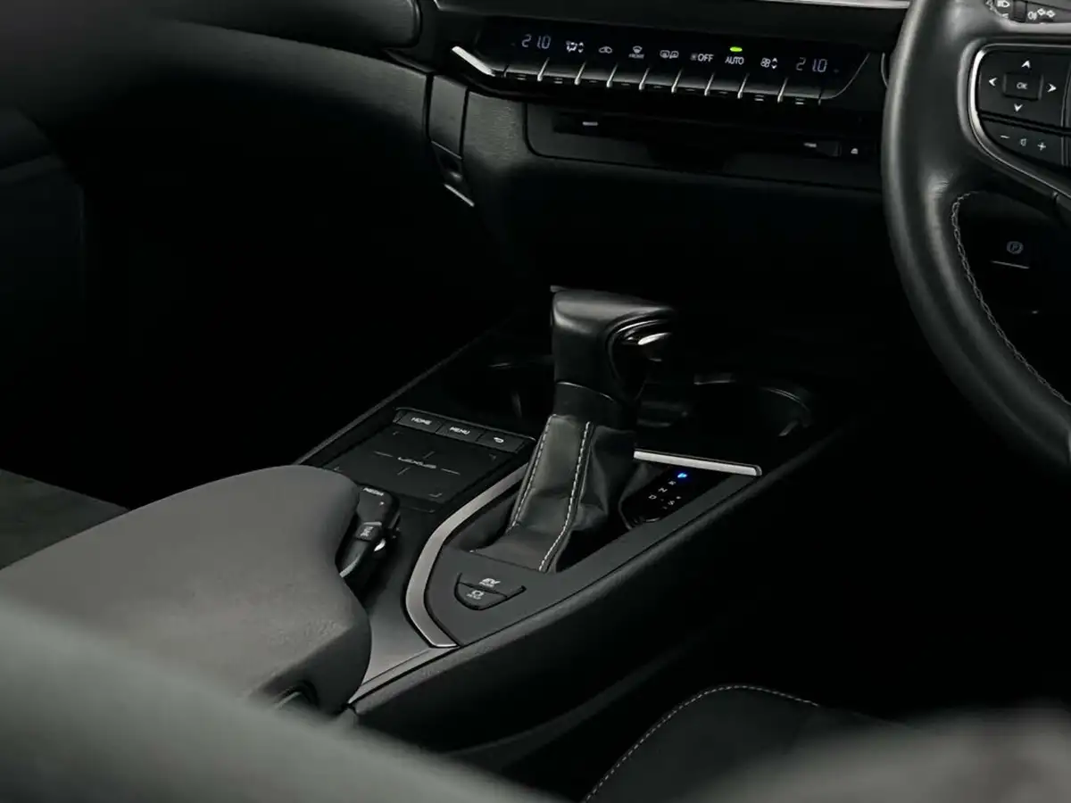 2021-lexus-ux-250h-20-ux-184bhp-without-navigation-big-34