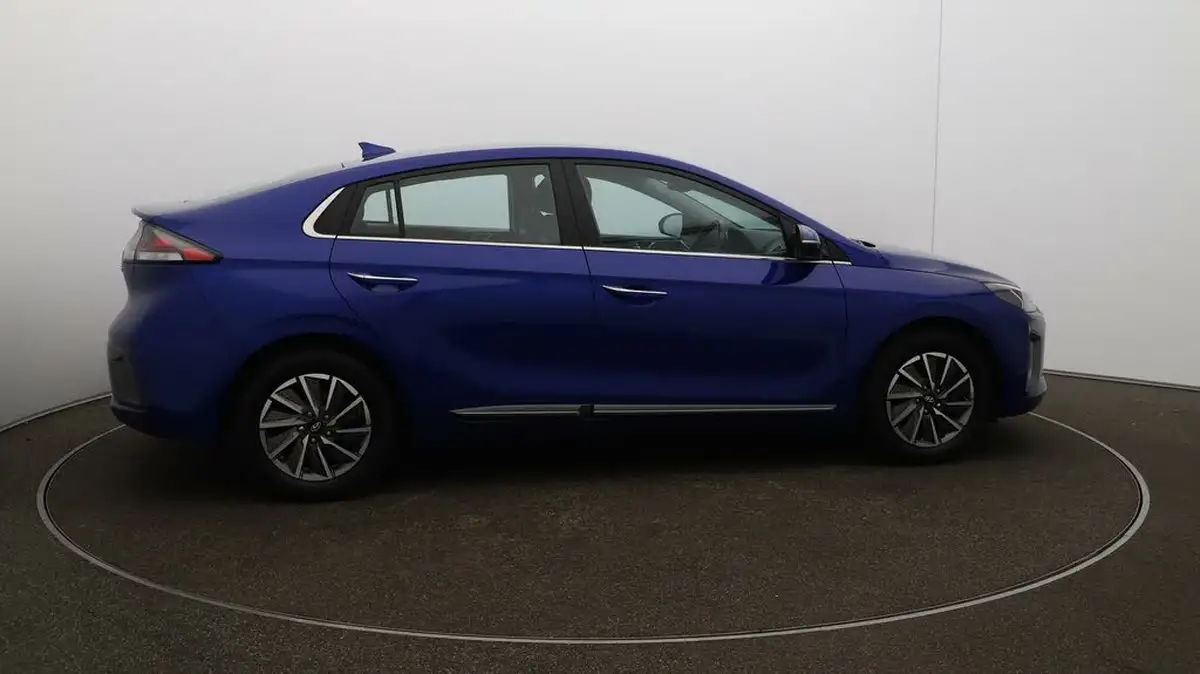 2022-hyundai-ioniq-e-premium-electric-big-44