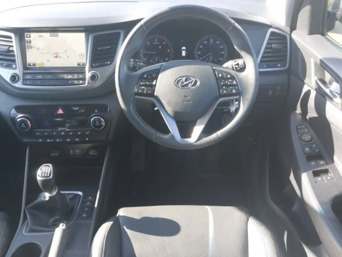 2017-hyundai-tucson-17crdi-blue-drive-sport-edition-116ps-big-6
