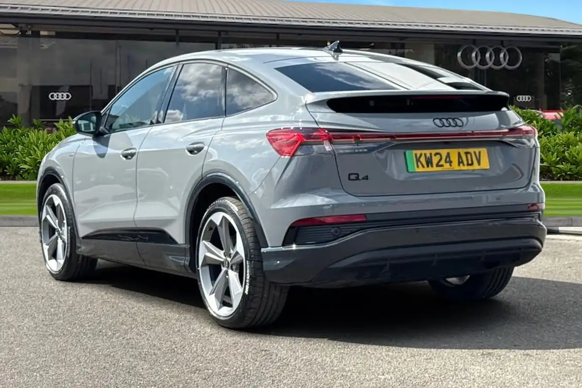 2024-audi-q4-e-tron-45e-black-edition-station-wagon-auto-big-1