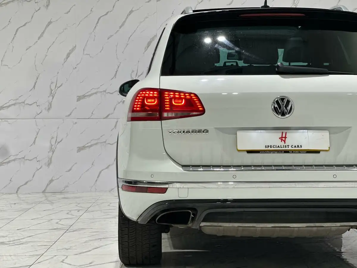 2016-volkswagen-touareg-30tdi-r-line-262ps-2967cc-big-16