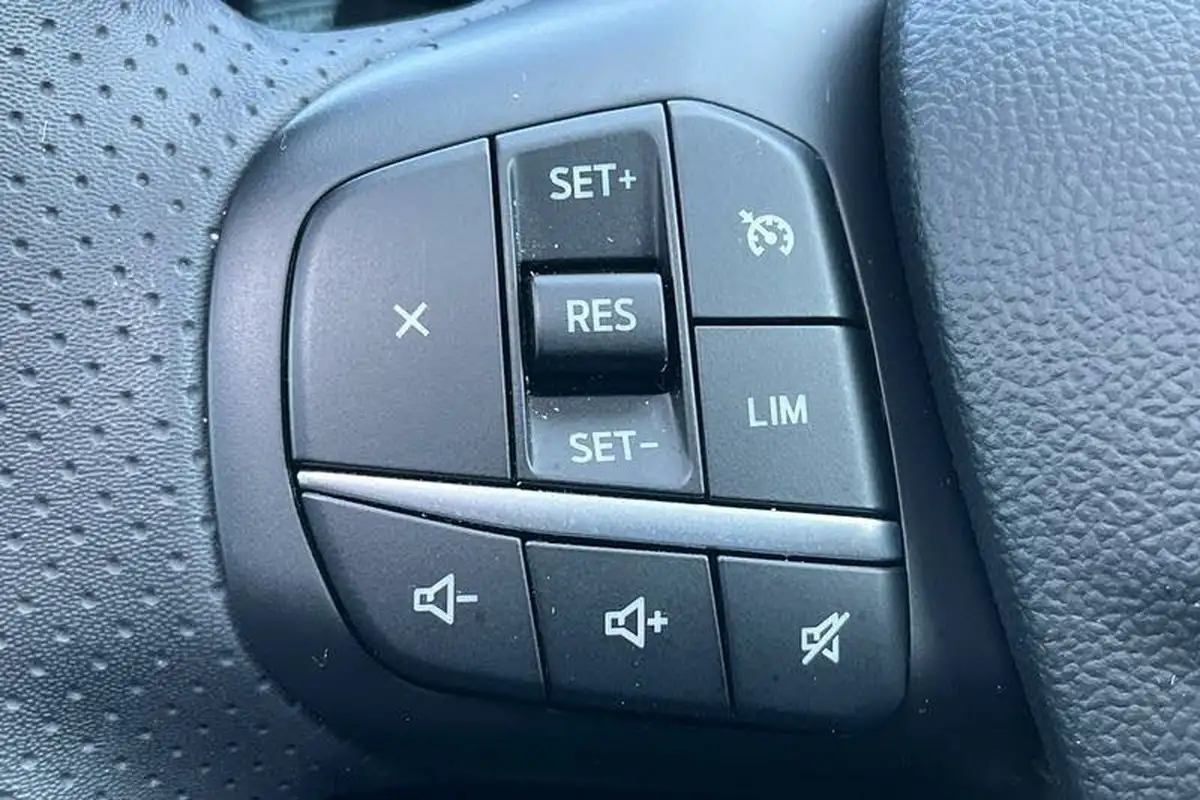 2022-ford-kuga-25t-st-line-x-edition-190ps-fhev-big-23