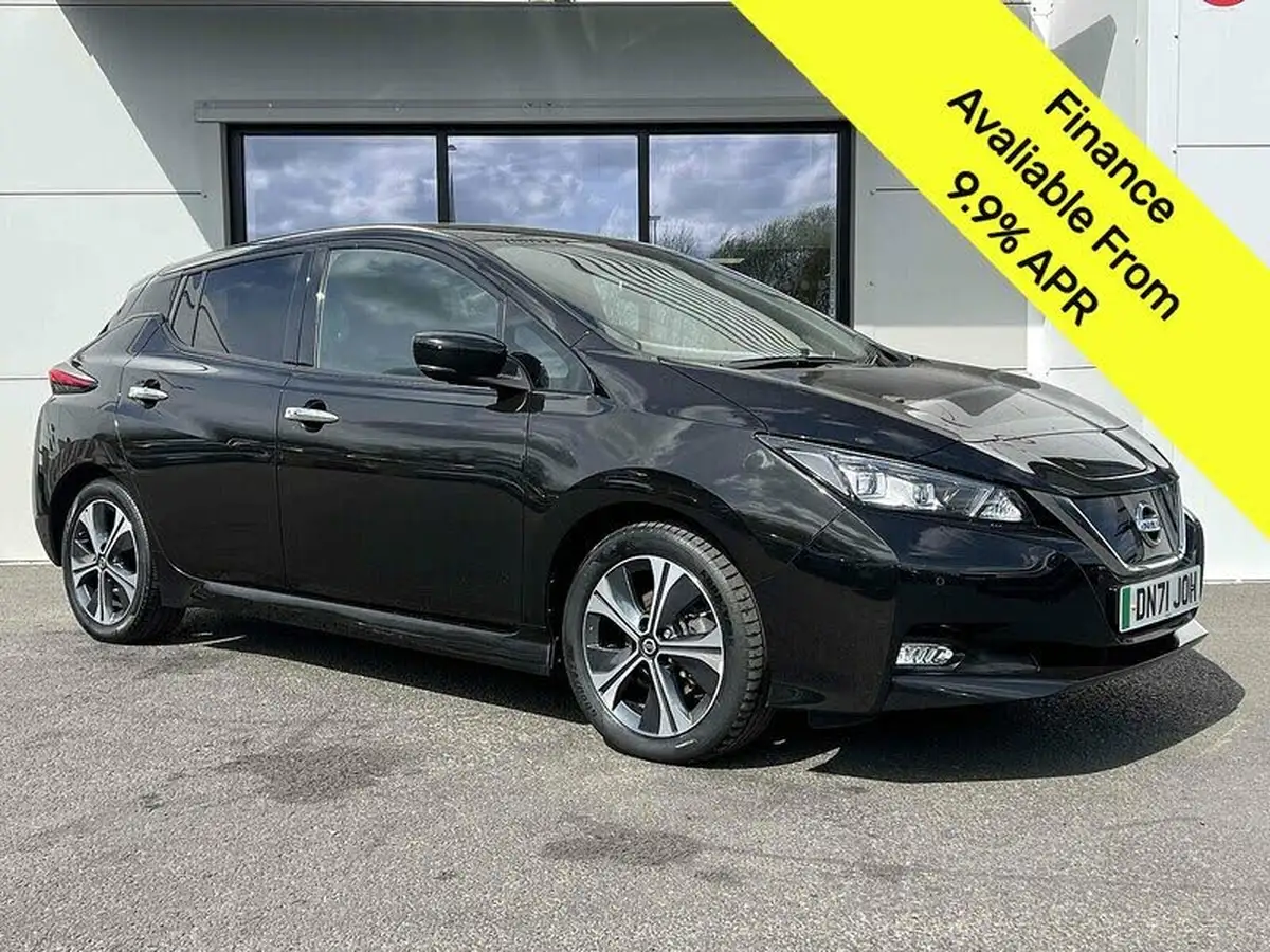 2021-nissan-leaf-e-tekna-big-0