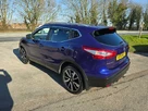 2016-nissan-qashqai-12-dig-t-tekna-small-9