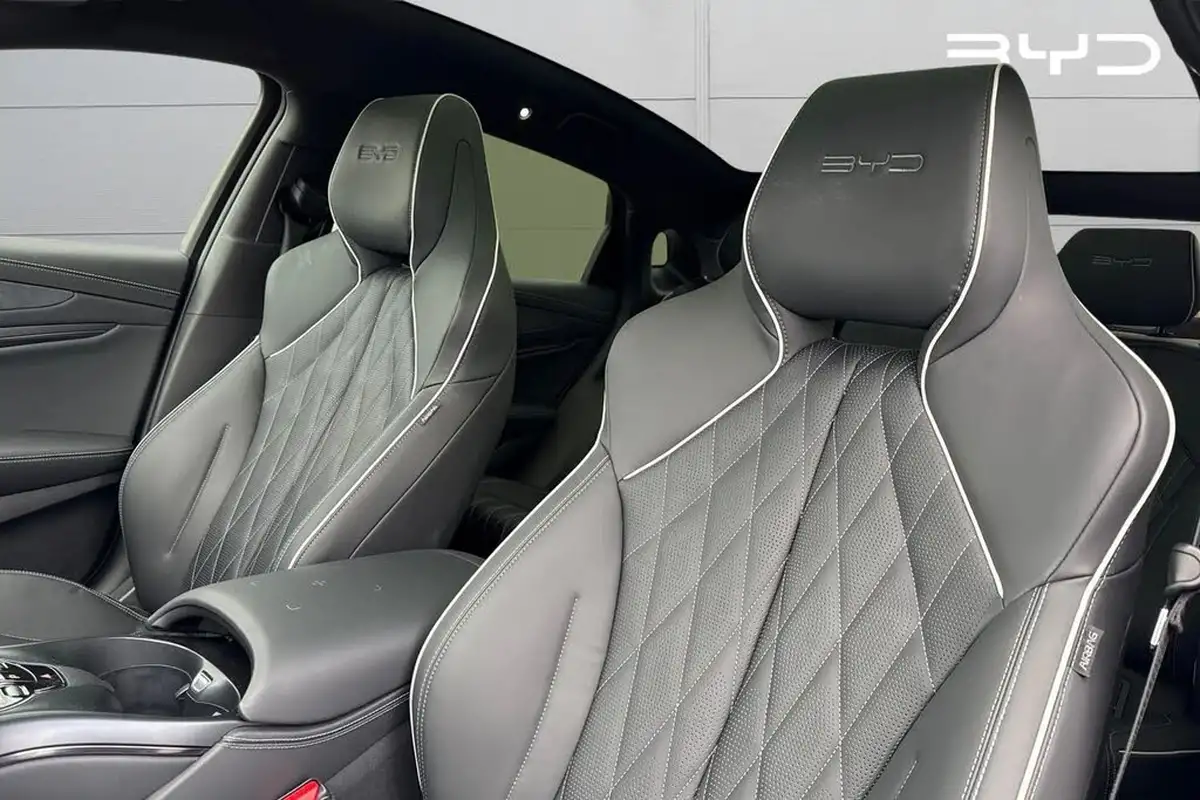 2025-byd-seal-e-design-big-9