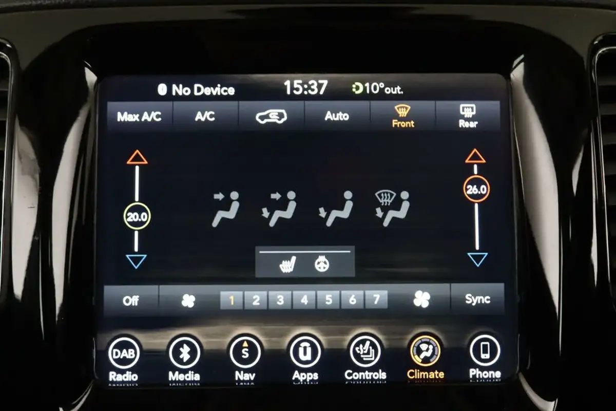 2020-jeep-compass-14-multiair-ii-night-eagle-big-21