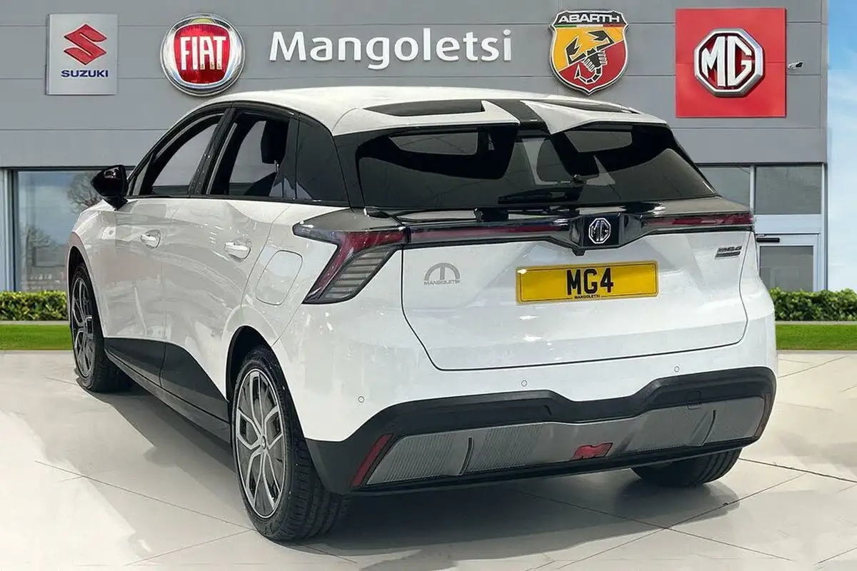2025-mg-mg4-e-trophy-ev-203ps-long-big-2