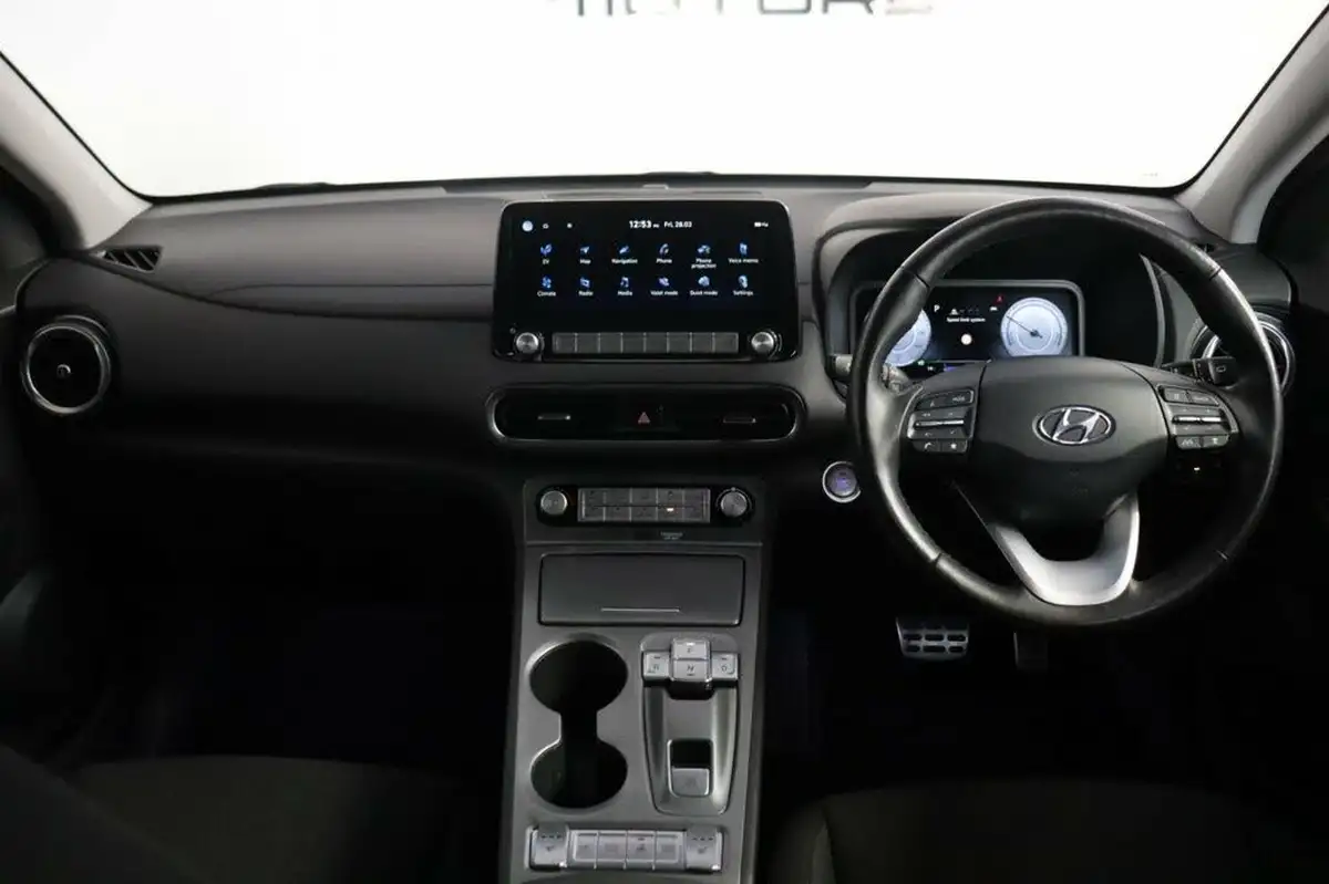 2021-hyundai-kona-e-premium-204ps-64kwh-7kw-obc-big-7
