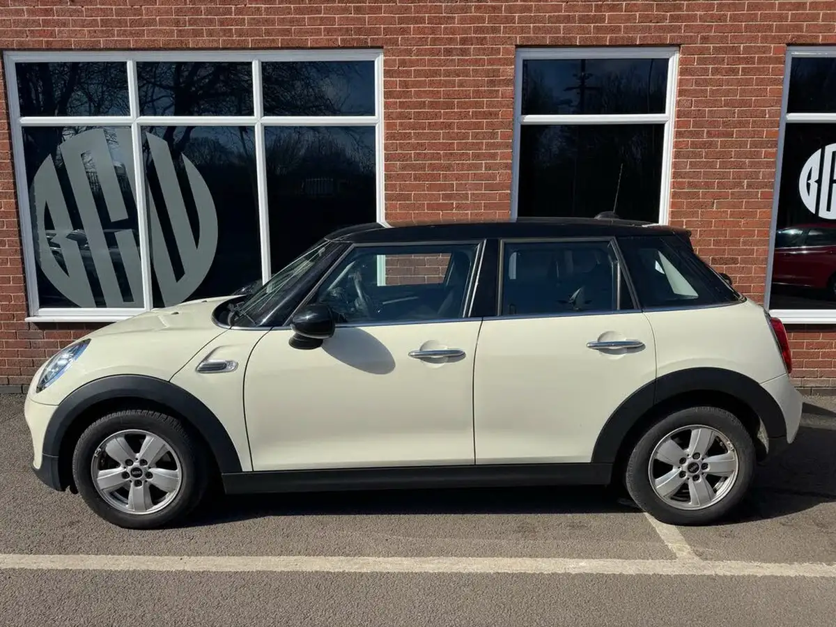 2018-mini-cooper-15-cooper-classic-ss-hatchback-5d-big-1