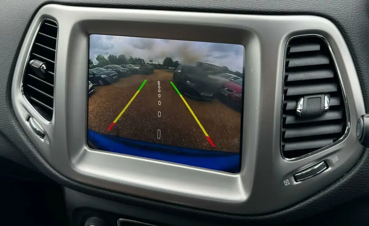 2019-jeep-compass-14-multiair-ii-longitude-big-25