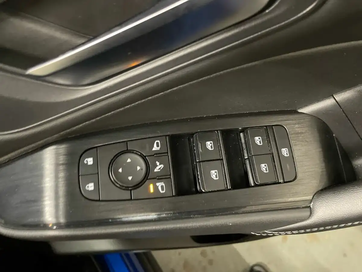 2022-nissan-qashqai-13-dig-t-acenta-premium-140ps-big-19
