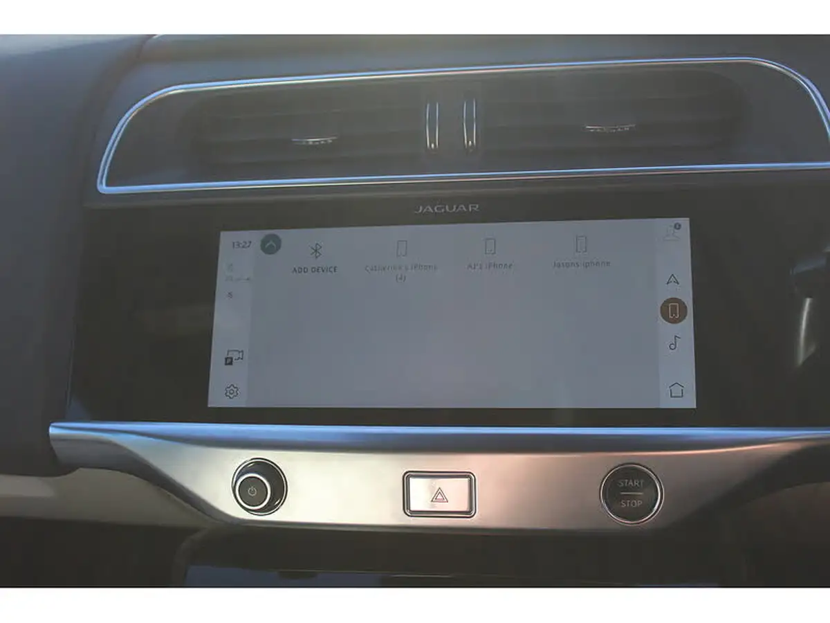 2021-jaguar-i-pace-ev400-black-big-26