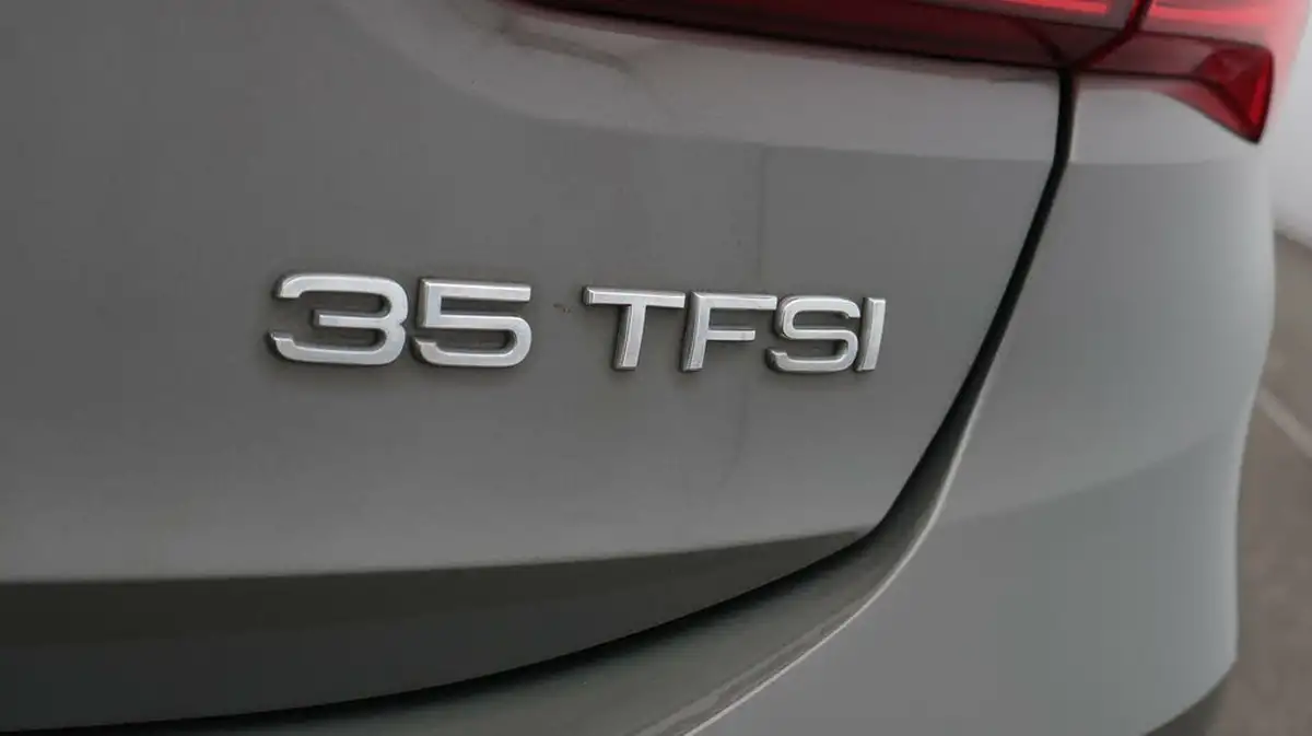 2022-audi-q3-15-35-tfsi-cod-sportback-s-tronic-big-21