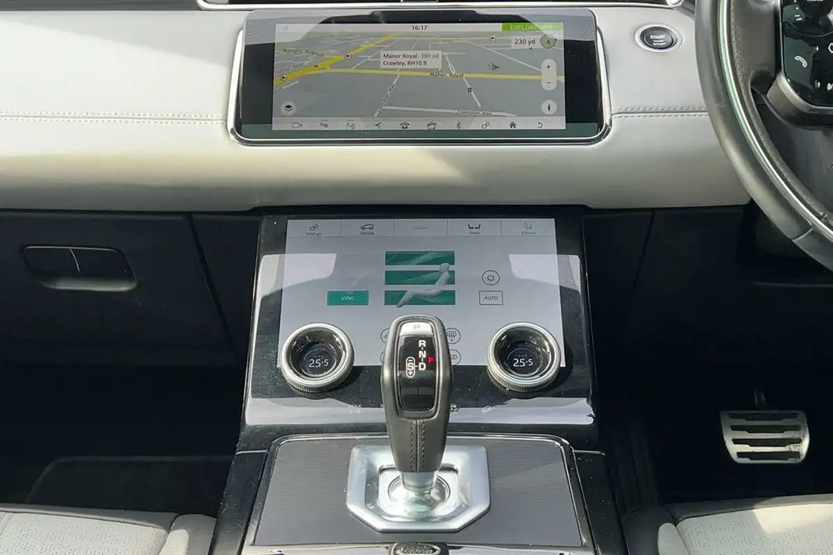 2019-land-rover-range-rover-evoque-20-d240-r-dynamic-hse-big-24