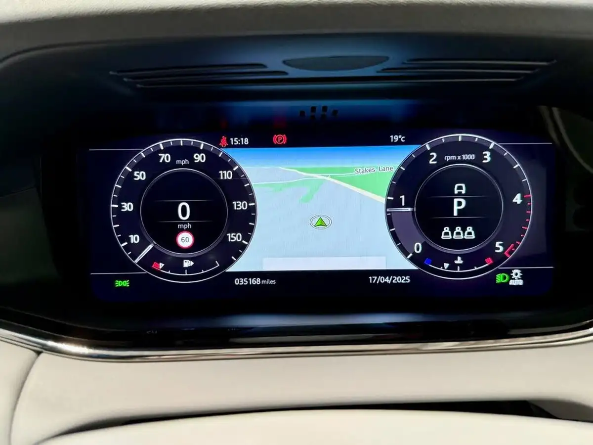2019-land-rover-range-rover-evoque-20-d180-r-dynamic-hse-big-13