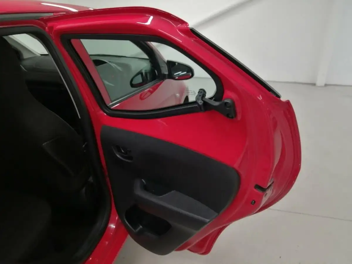 2020-toyota-aygo-10-vvt-i-x-5d-big-39