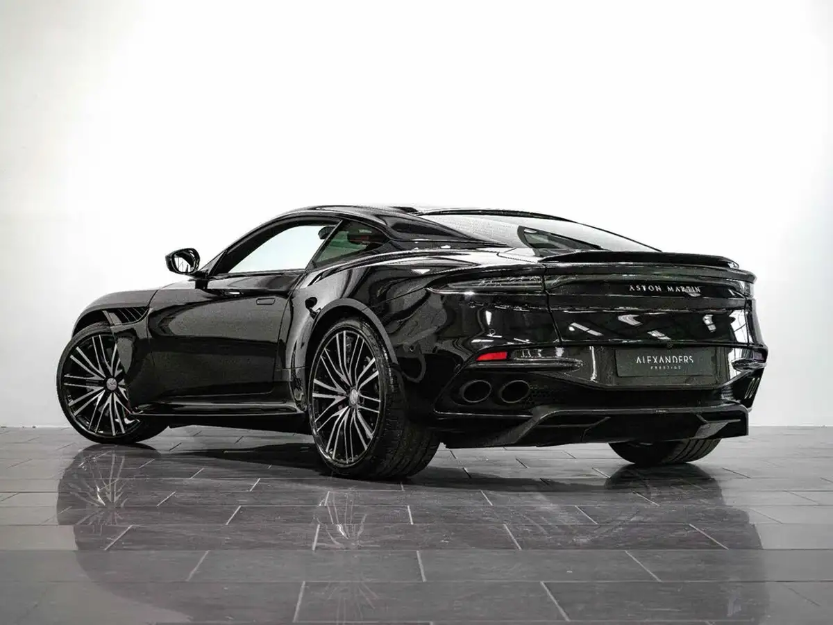 2020-aston-martin-dbs-52-v12-superleggera-big-6