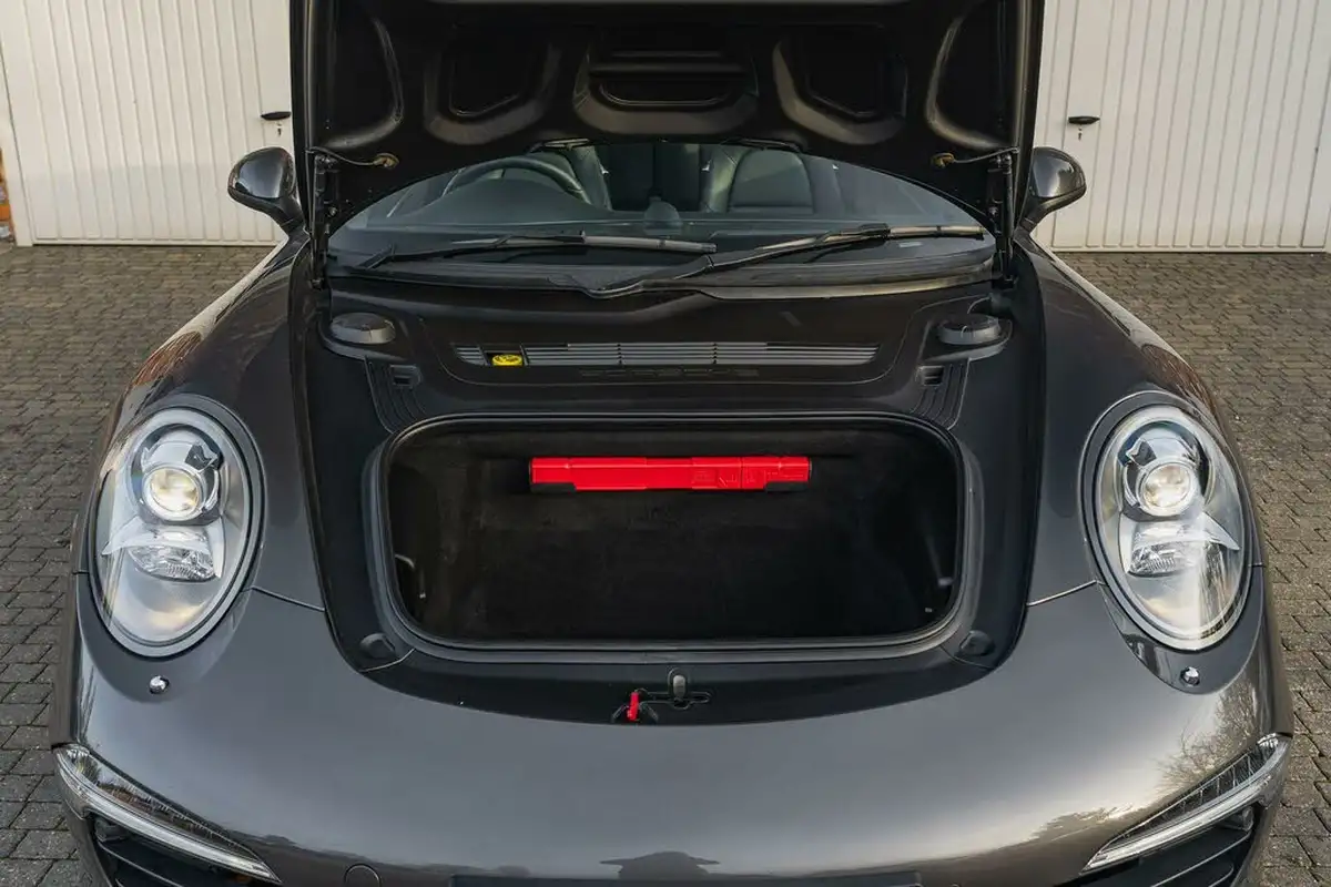 2012-porsche-911-34-carrera-coupe-pdk-big-7