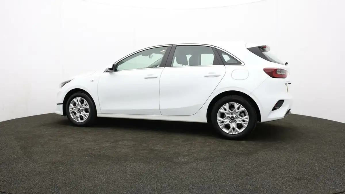 2021-kia-ceed-10-t-gdi-2-hatchback-big-64