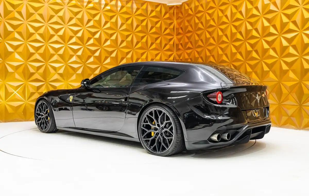 2012-ferrari-ff-63-big-31