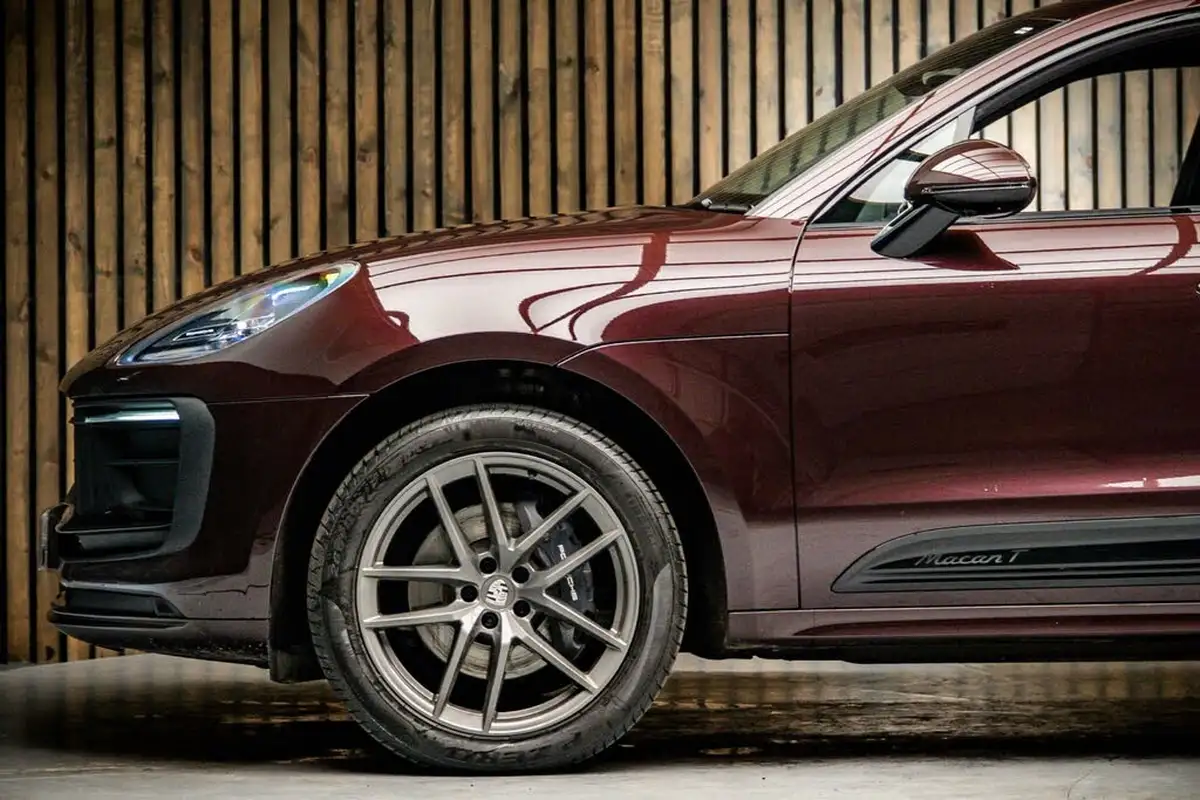 2024-porsche-macan-20-t-big-8