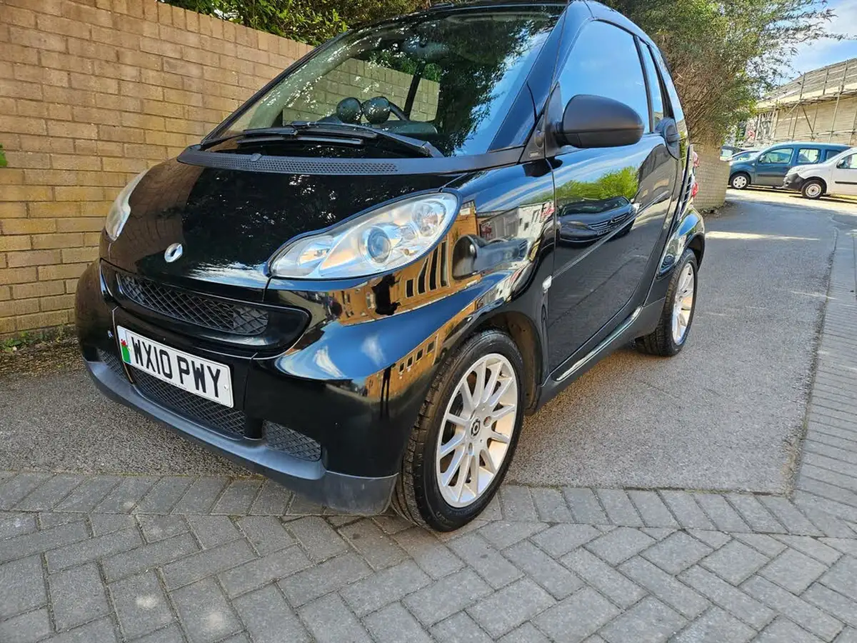 2010-smart-fortwo-10-passion-71bhp-cabriolet-big-6