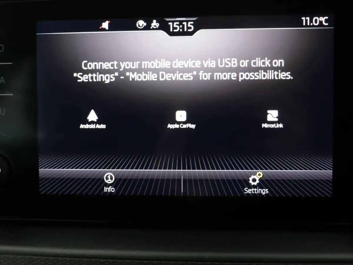 2022-skoda-kamiq-10-tsi-se-109ps-dsg-big-17