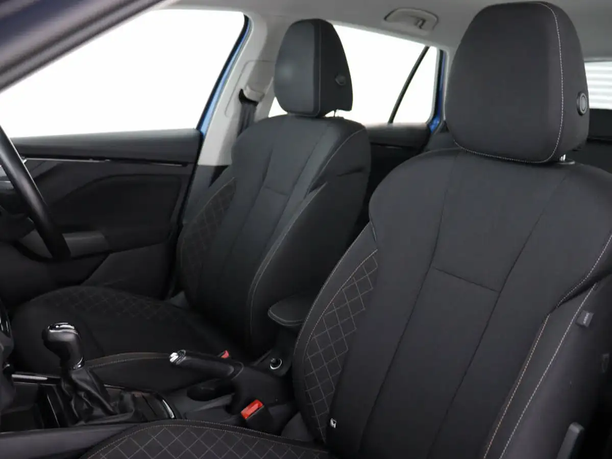2022-skoda-kamiq-10-tsi-se-109ps-dsg-big-41