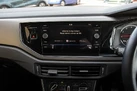 2020-volkswagen-polo-10-se-80ps-small-24