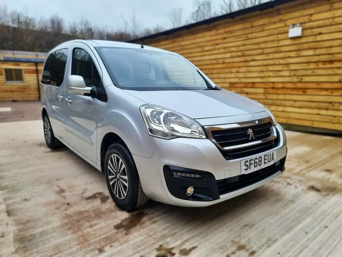 2018-peugeot-partner-big-4