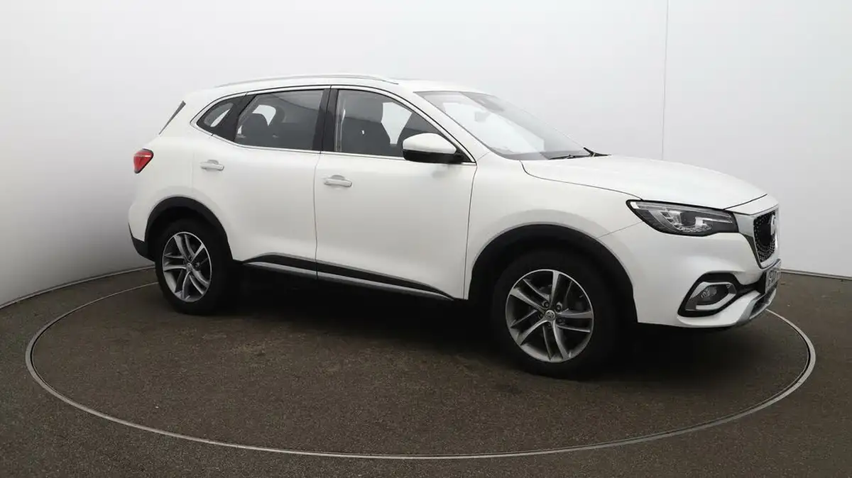 2022-mg-hs-15t-gdi-exclusive-162ps-dct-big-37
