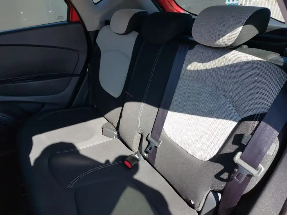 2018-renault-captur-09-tce-iconic-big-5