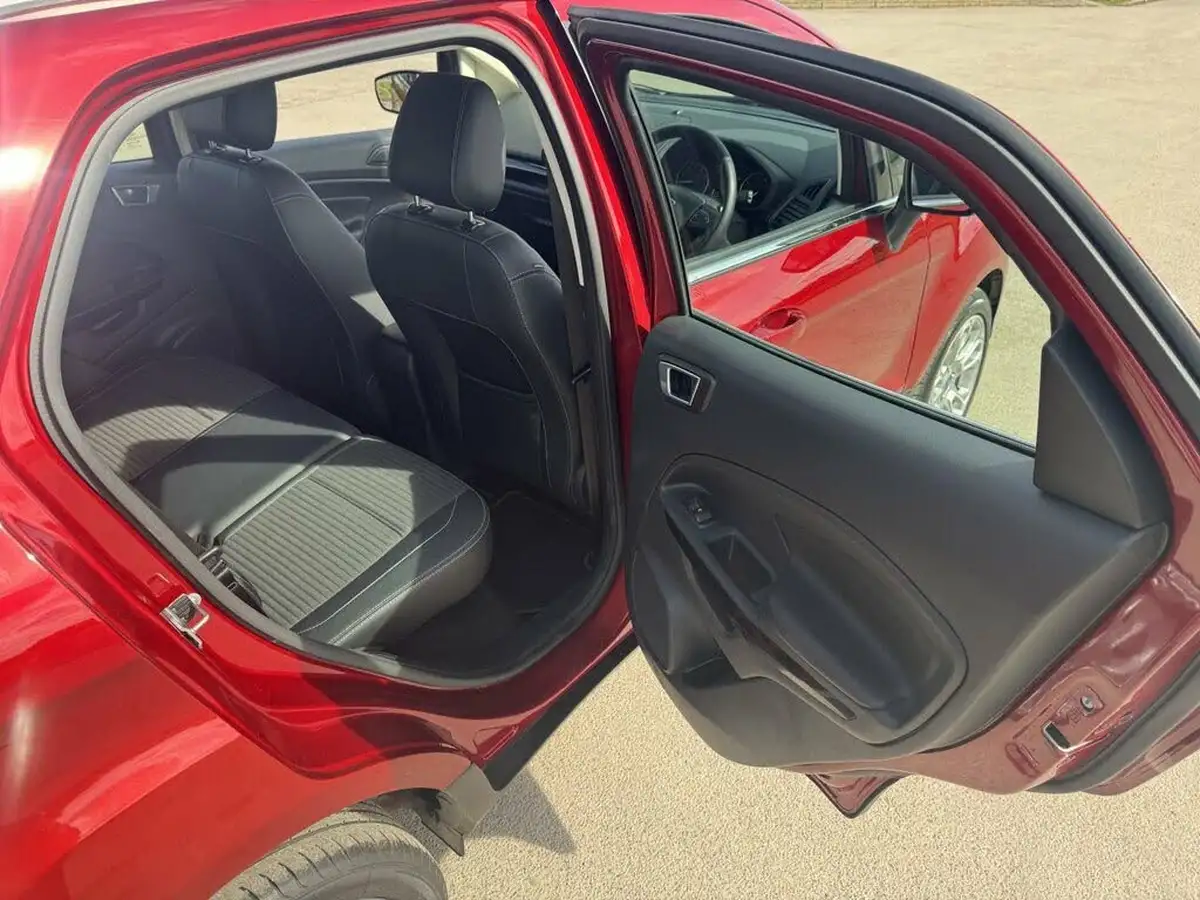 2019-ford-ecosport-10t-titanium-125ps-auto-big-12