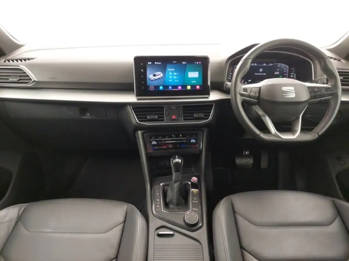 2023-seat-tarraco-15-ecotsi-xperience-lux-dsg-big-2