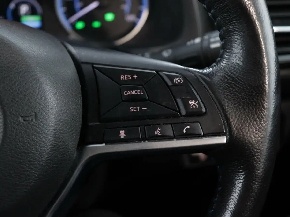 2019-nissan-leaf-e-n-connecta-big-23