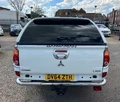 2014-mitsubishi-l200-25td-barbarian-auto-small-6