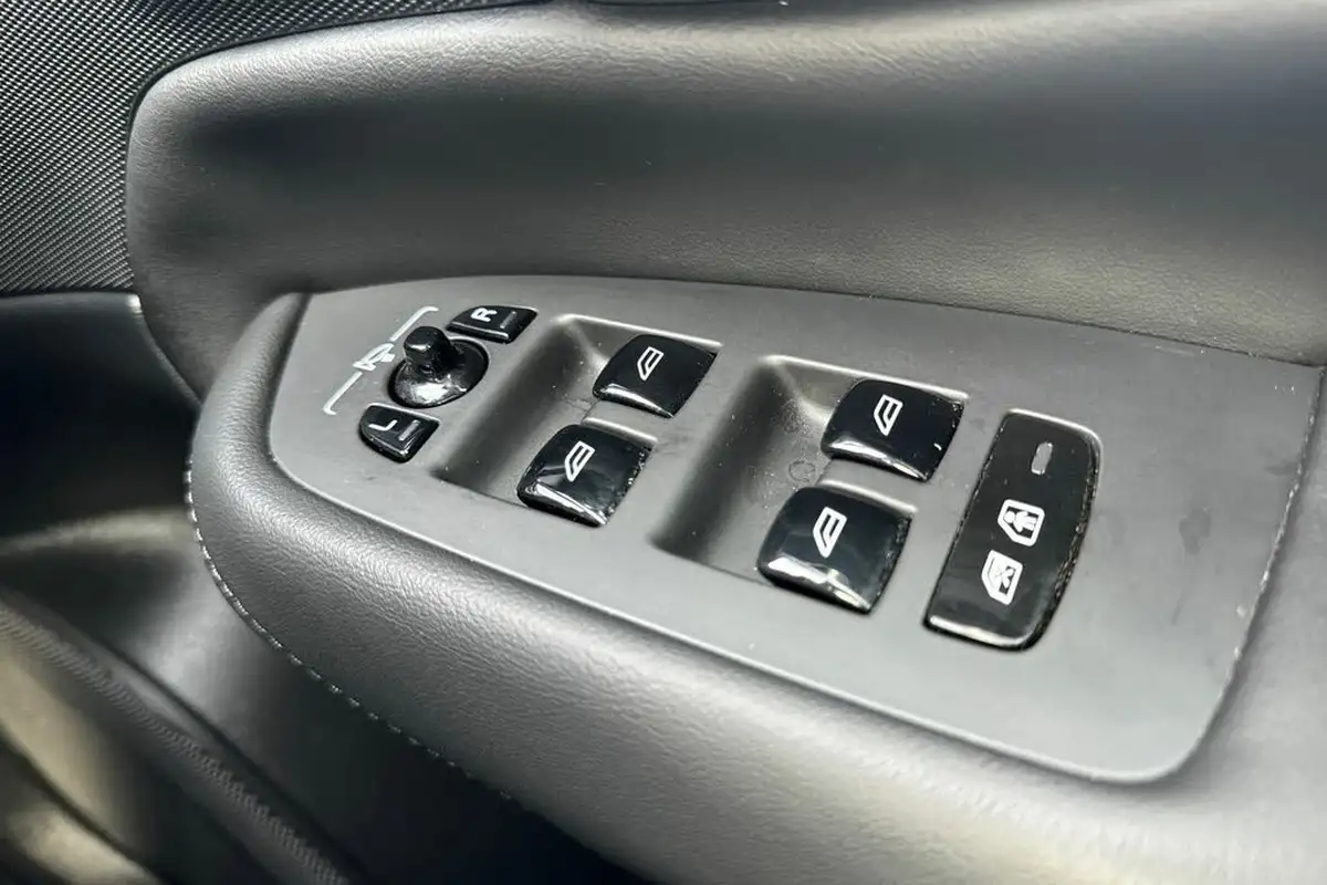 2024-volvo-xc90-20-b5-plus-big-29