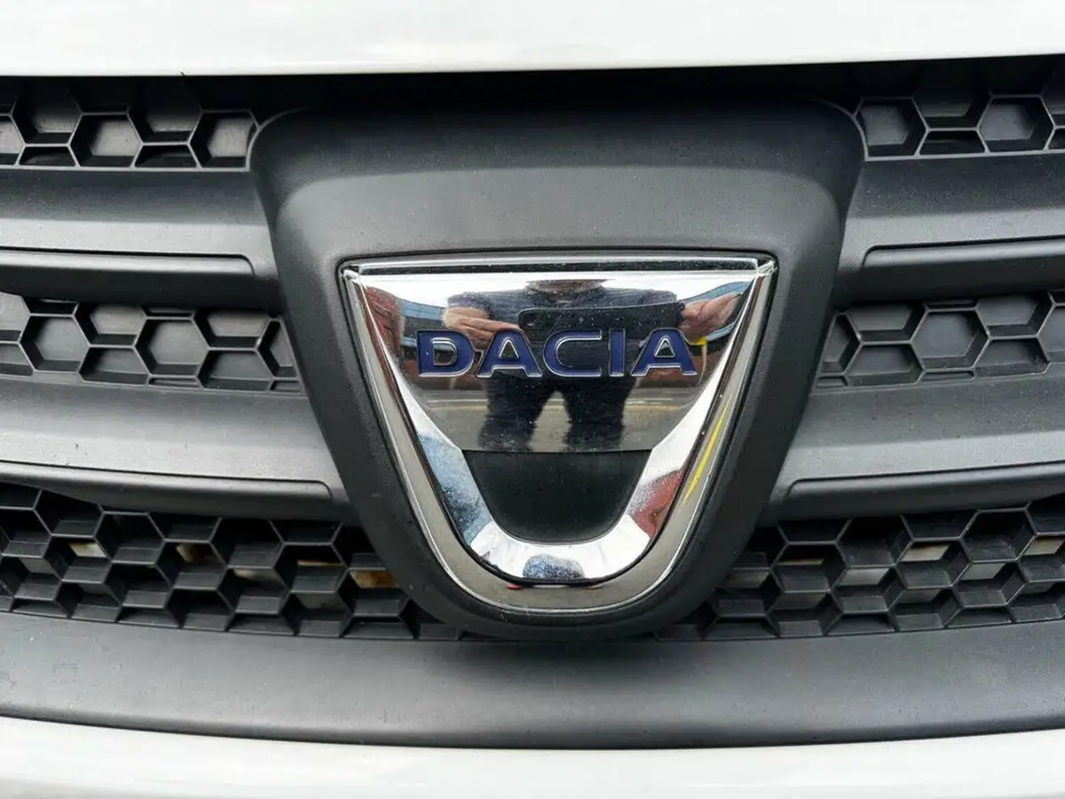 2015-dacia-sandero-stepway-09-tce-ambiance-big-10