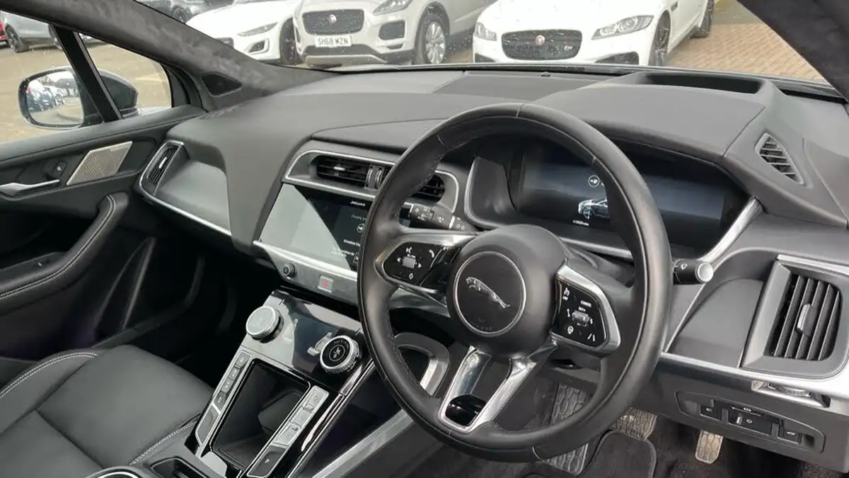 2023-jaguar-i-pace-ev400-r-dynamic-hse-black-big-8